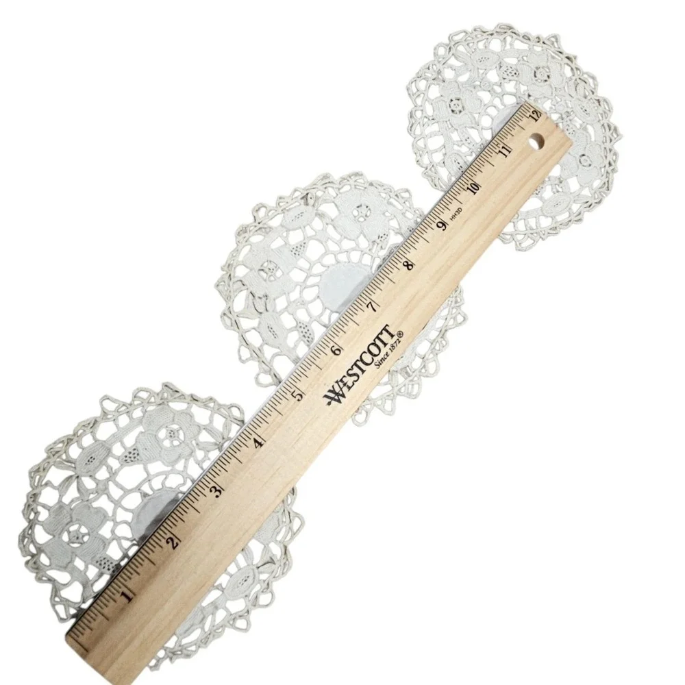 Vintage White Crochet Lace Floral Doilies Set of 3 Small‎ Round 4 Inch Coasters